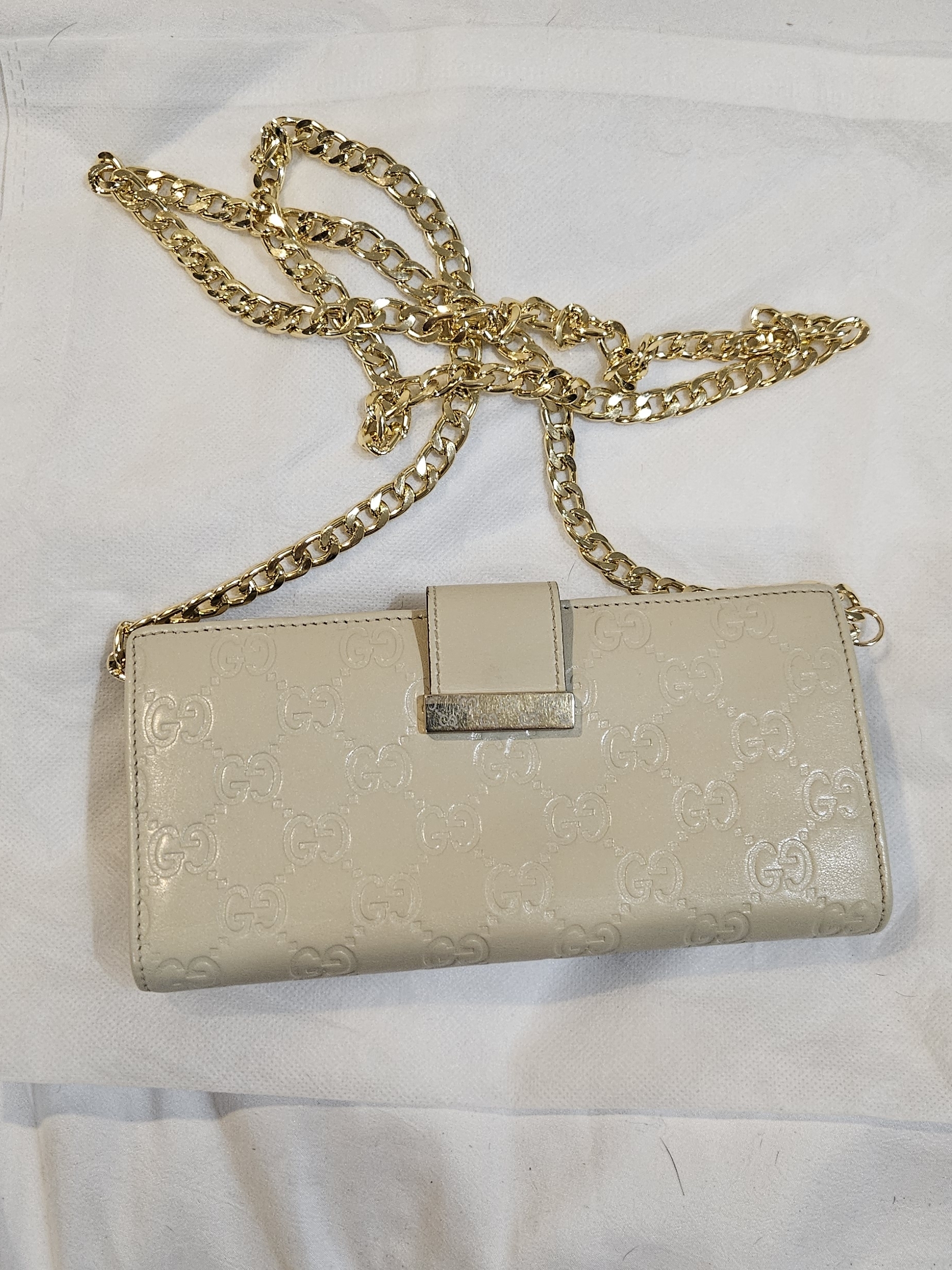 Authentic Gucci Cream Gg Embossed Wallet